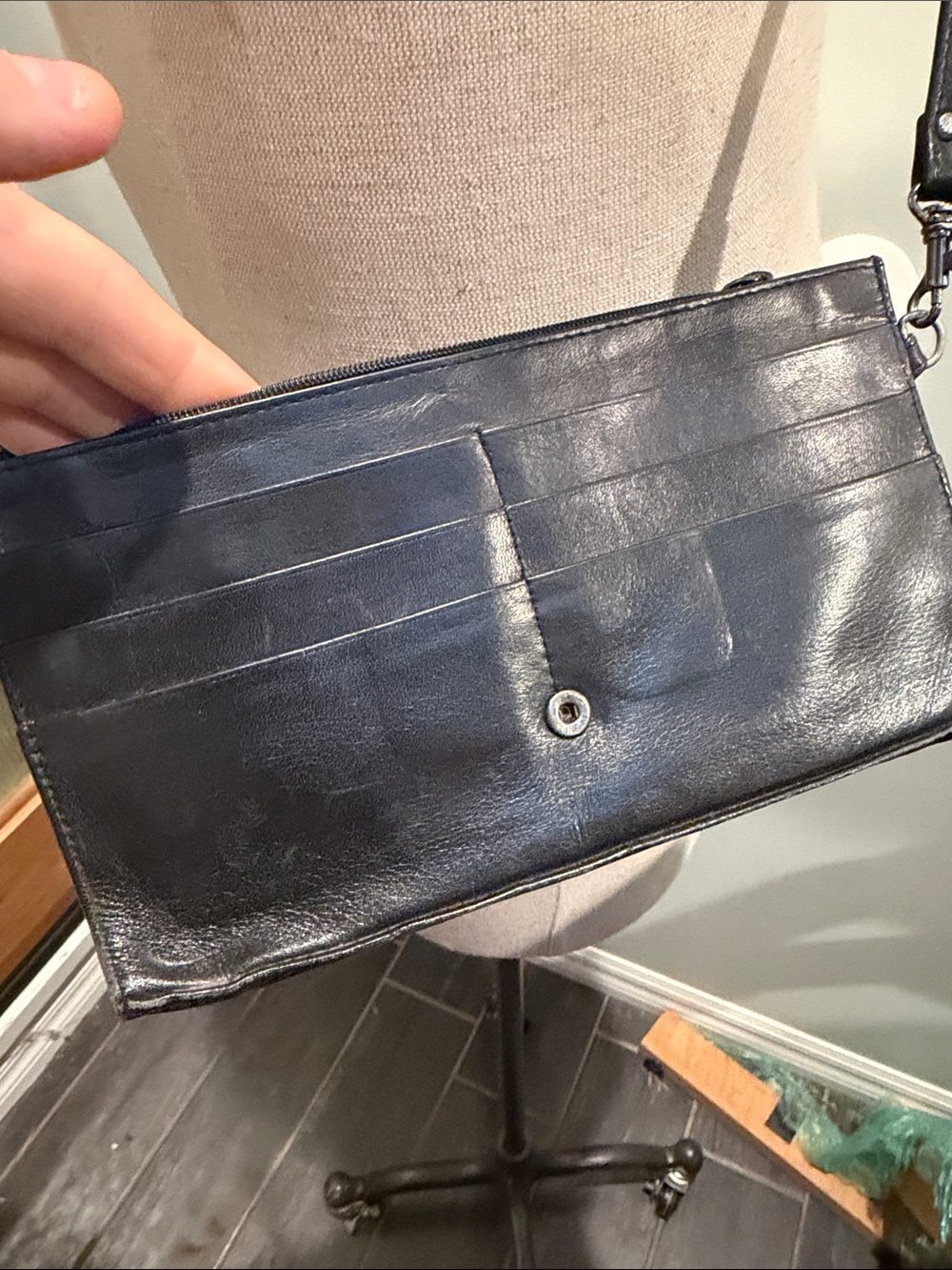 Perlina Black Leather Crossbody Bag with Metal Logo Plaque - Picture 13 of 15